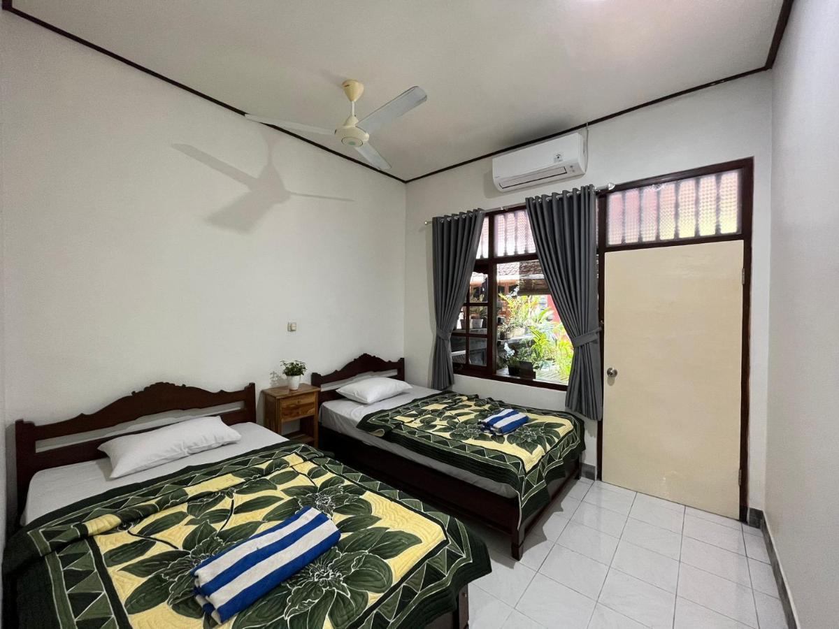 Bagus Homestay Padangbai  Exterior photo